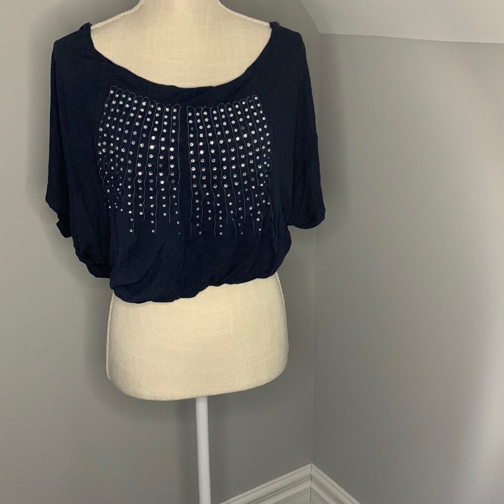 Woman crop top, dark blue color, used.